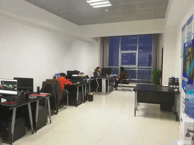 新疆絲路宏達信息技術咨詢服務——賦能企業信息化轉型