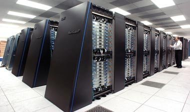 創業型公司如何選對企業服務器與計算機系統服務